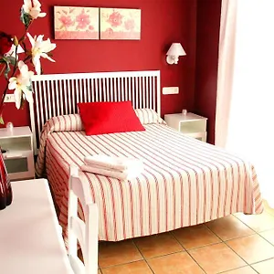 Mena Guest house Nerja